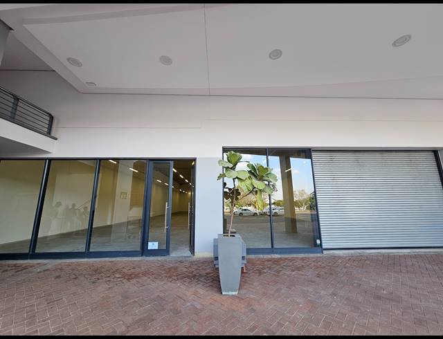 700M² RETAIL TO LET IN GREENSTONE HILL
